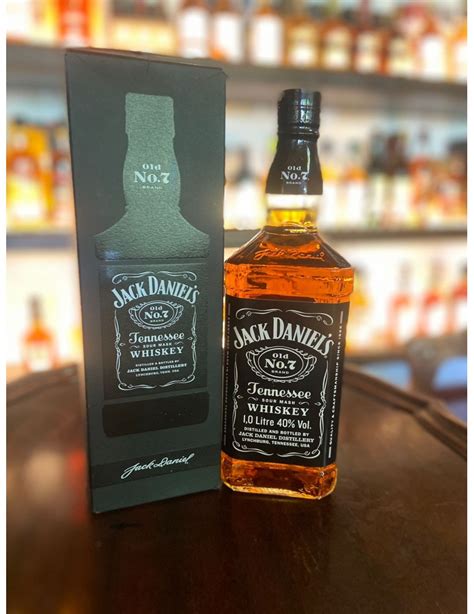 Botella de Jack Daniel's Old No. 7