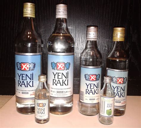 Botellas de raki