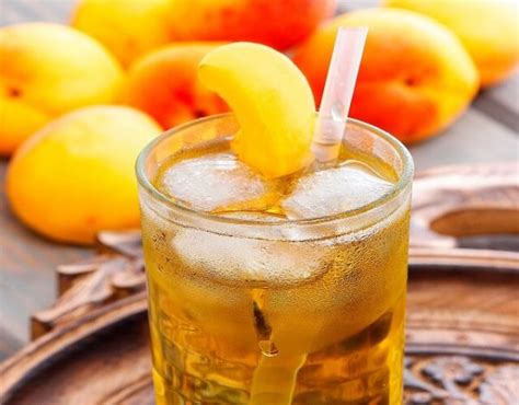 Cócteles con Licor de Melocotón