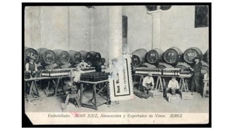 Embotellado manual en una antigua viña española