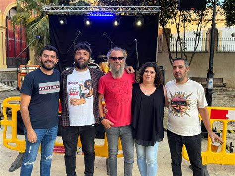 Integrantes del grupo de rock Bourbon