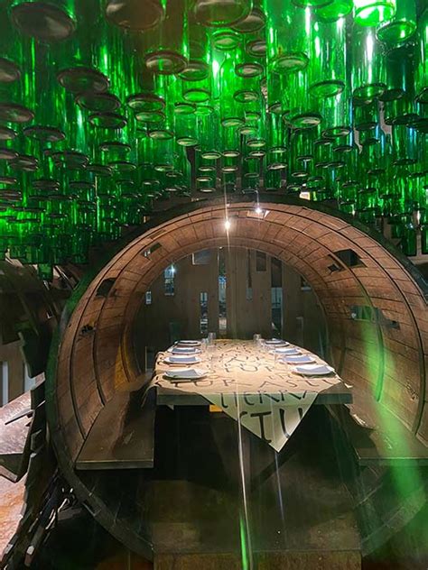 Interior de una Sidrería en Asturias