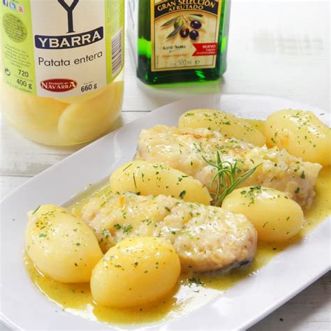 Merluza a la sidra con patatas