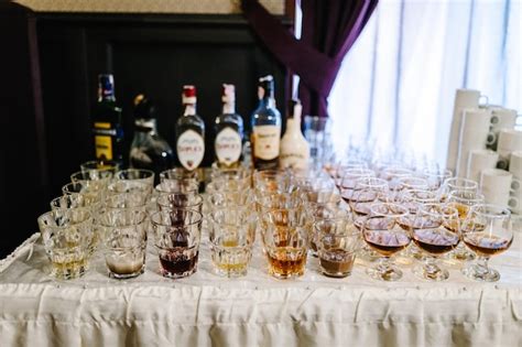 Mesa de licores festiva