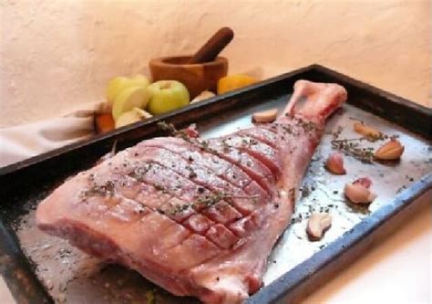 Paletilla de Cordero a la Sidra