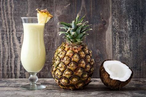 Preparación Piña Colada