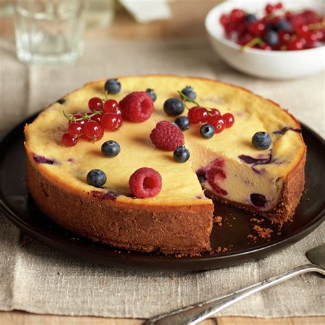 Tarta de Queso con Licor de Crema y Frutos Rojos