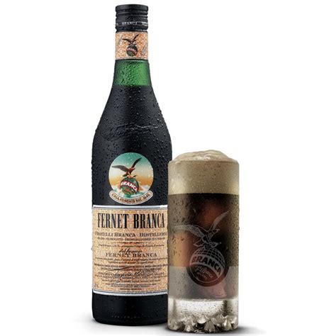 Un vaso de Fernet Branca
