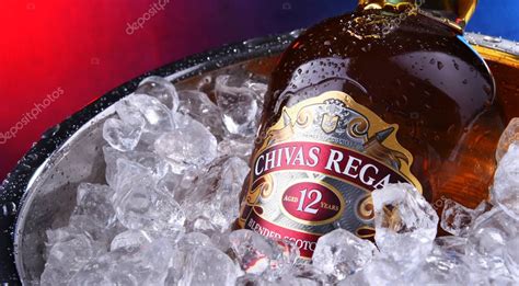 Vaso de Chivas Regal con hielo