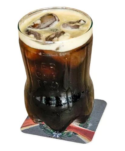 Vaso de Fernet con Hielo y Naranja